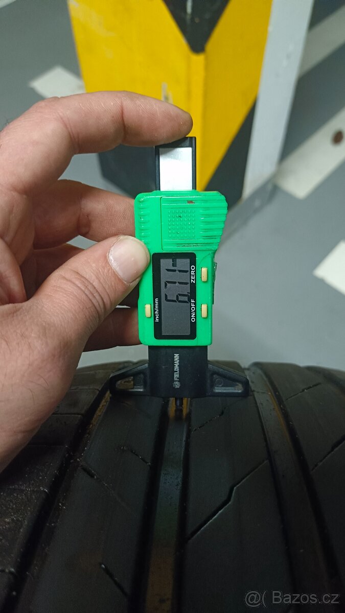 235/45/20 235/45 r20 - 4