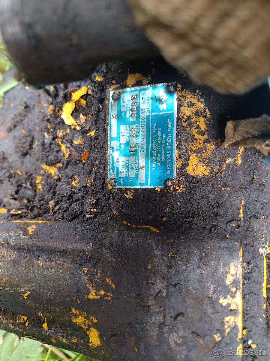 Prodám hydrogenerátor Hon un 053 a Unc 060 - 4