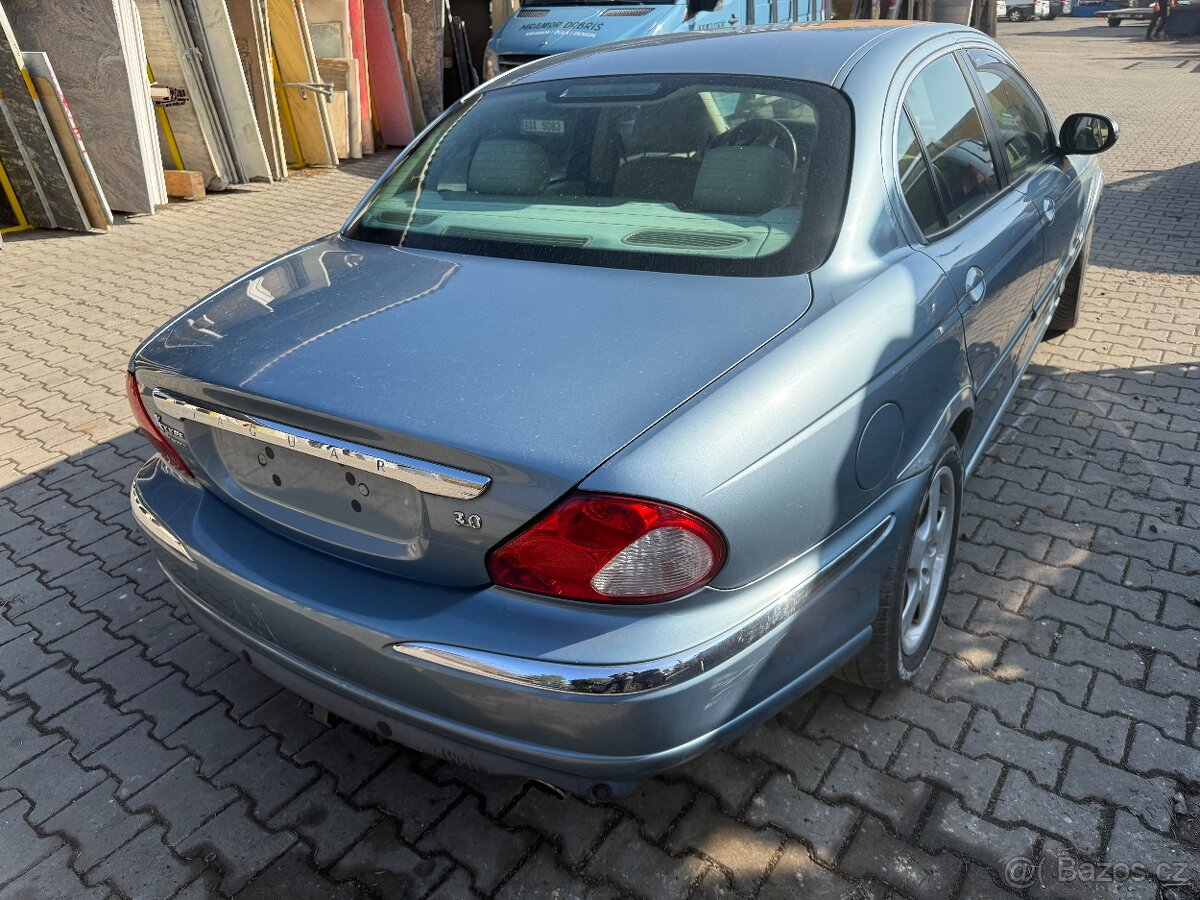 Jaguar X-type 3.0 benzín AWD - 4