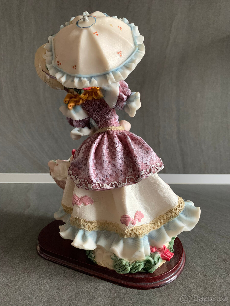 Žena s dítětem - 4