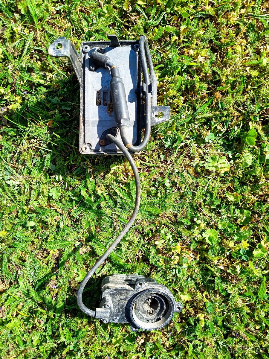 Sada pro xenonový světlomet značky Hella - 4