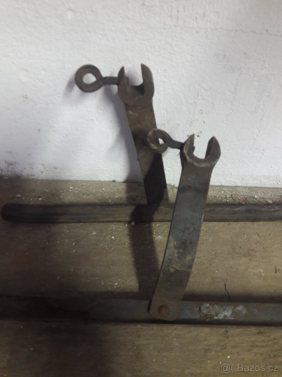 Stare železne sanky - 4