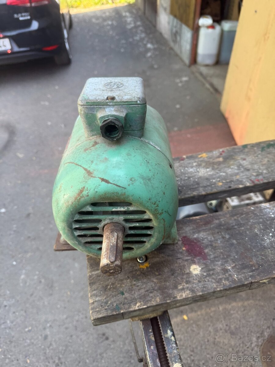 Elektromotor - 4