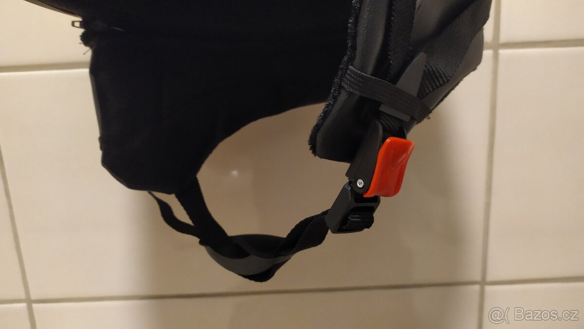 Retro helma - černá - 4