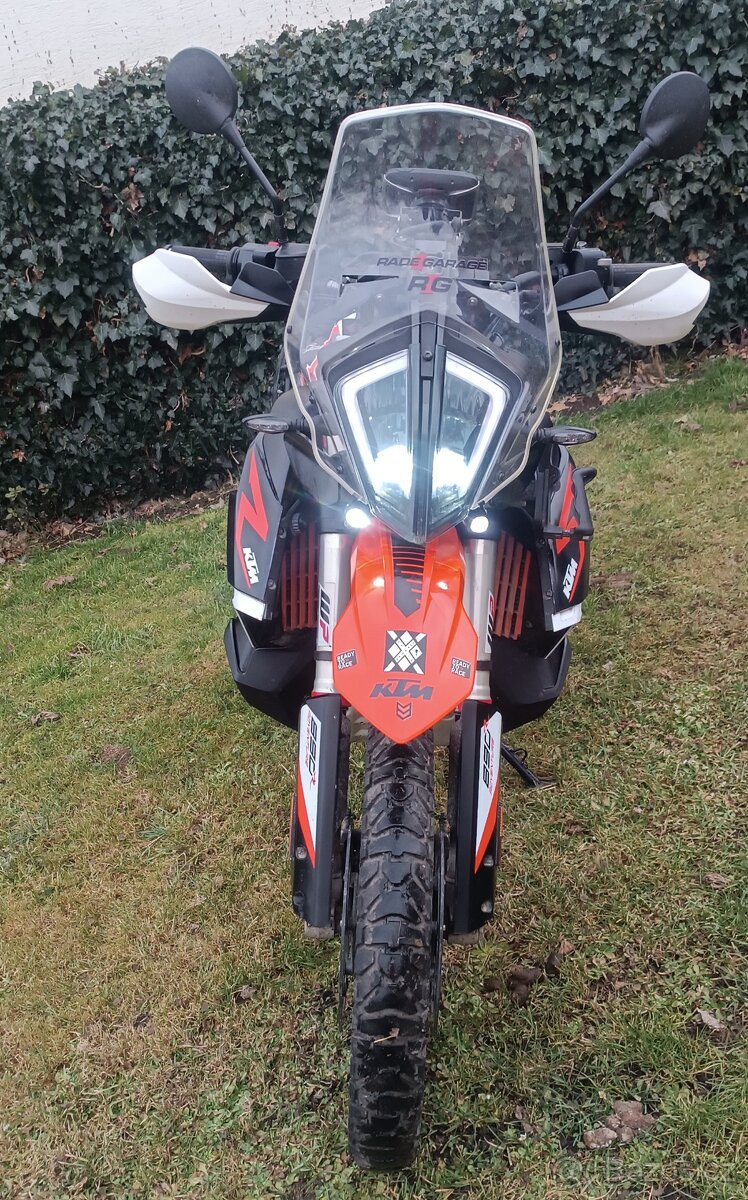 KTM 890 adventure R - 4