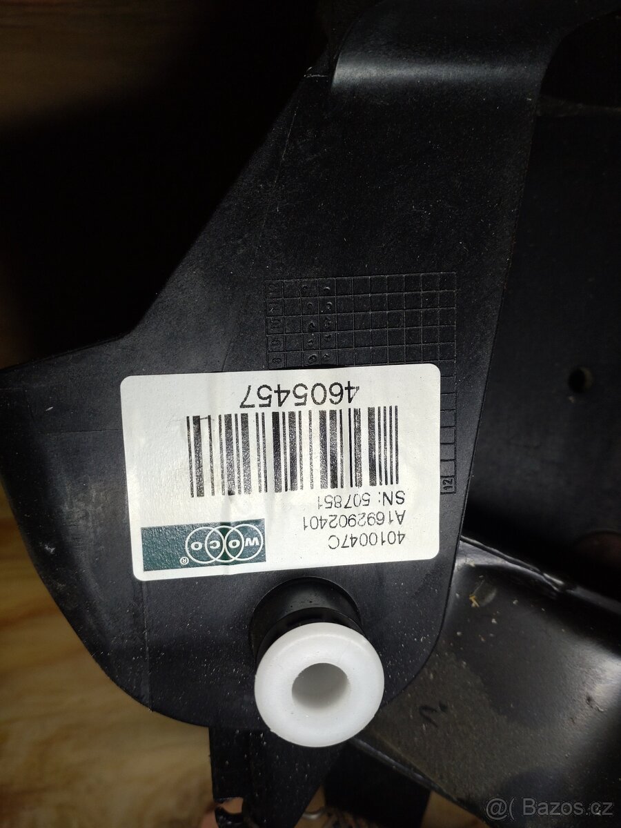 Spojkový a brzdový pedál - 4