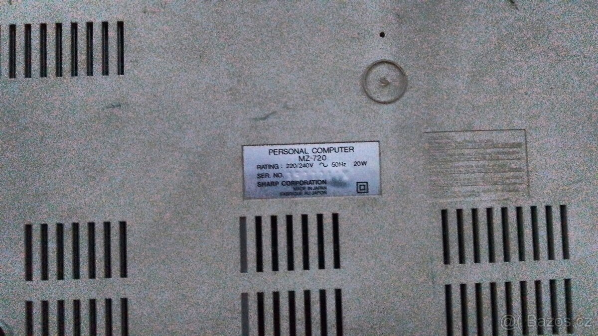 Nabízím počítač Sharp MZ-720 . - 4