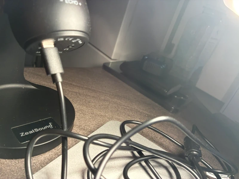 Studiový mikrofon – skvělý zvuk za super cenu - 4