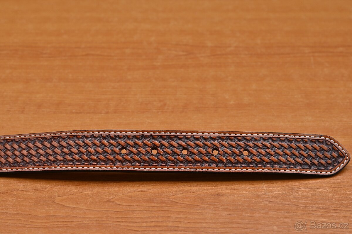 Kožený pásek, motiv kříže - 4