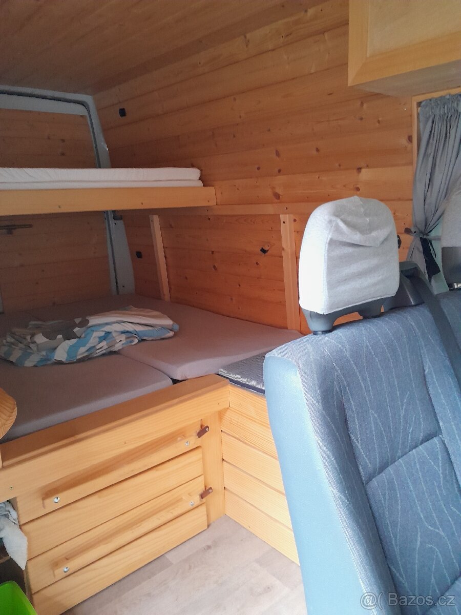 Obytný Sprinter - 4