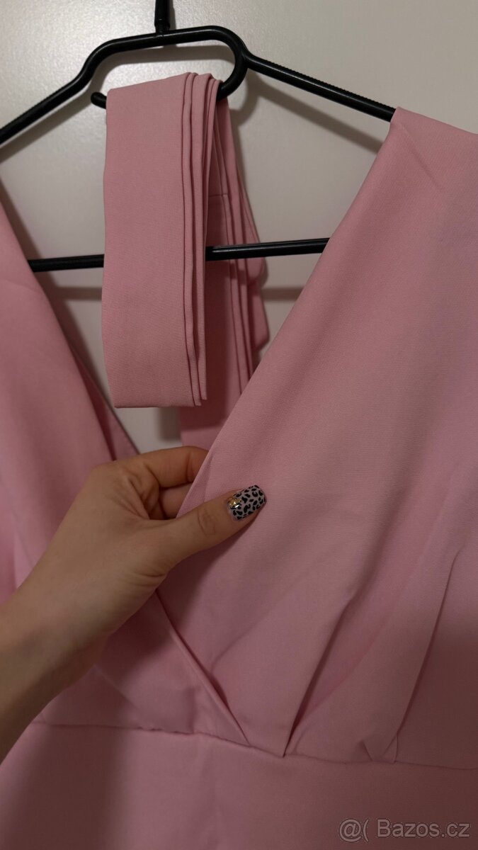 Dámský elegantní růžový overal - 4