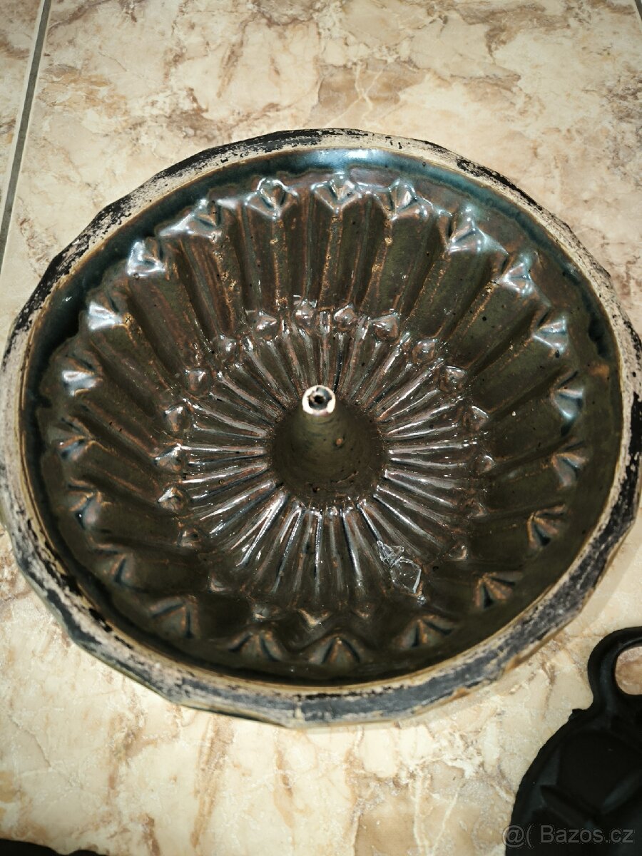 Prodám formy keramiku a litinu. - 4