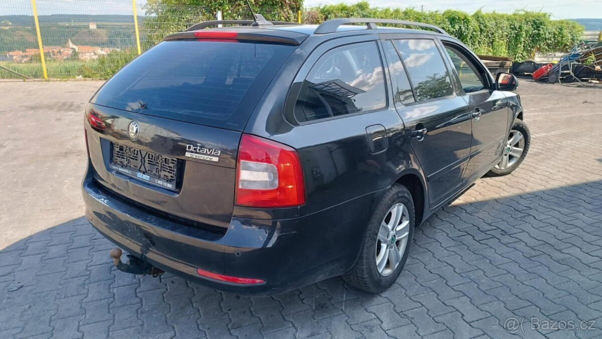 Škoda Octavia II face černá metalíza kód barvy LF9R 9910 1Z - 4