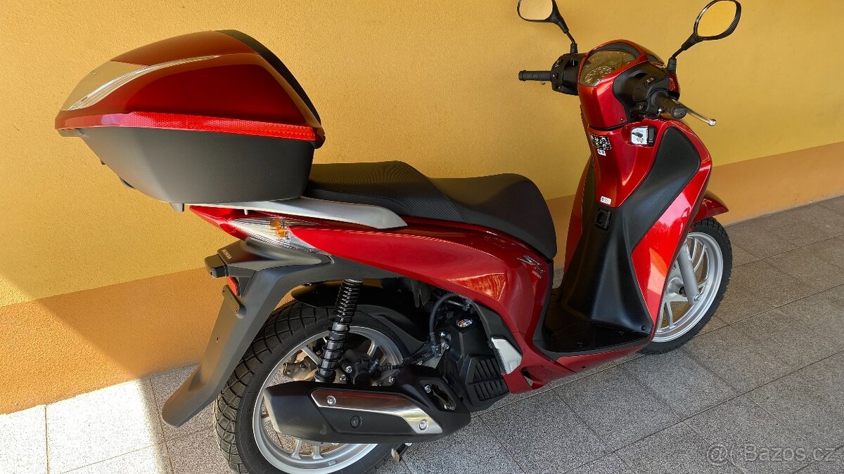 Honda SH 125i / po 1.maj. / jak nový / 2014 / ABS, serviska - 4