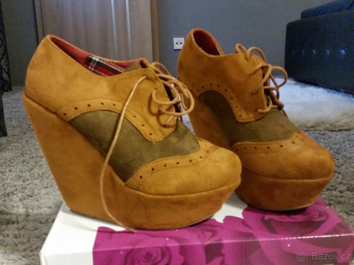 Boty na klínku - 4