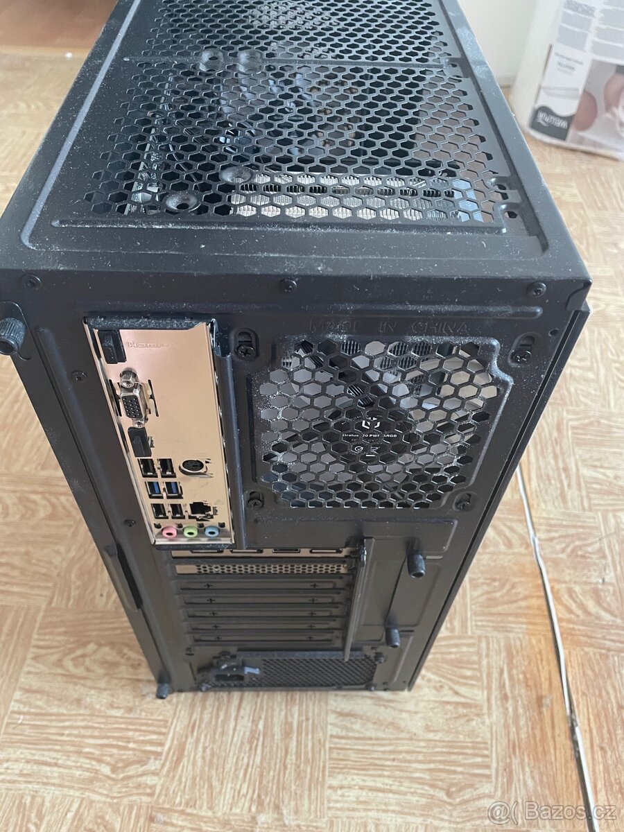 Herní počítač - 4