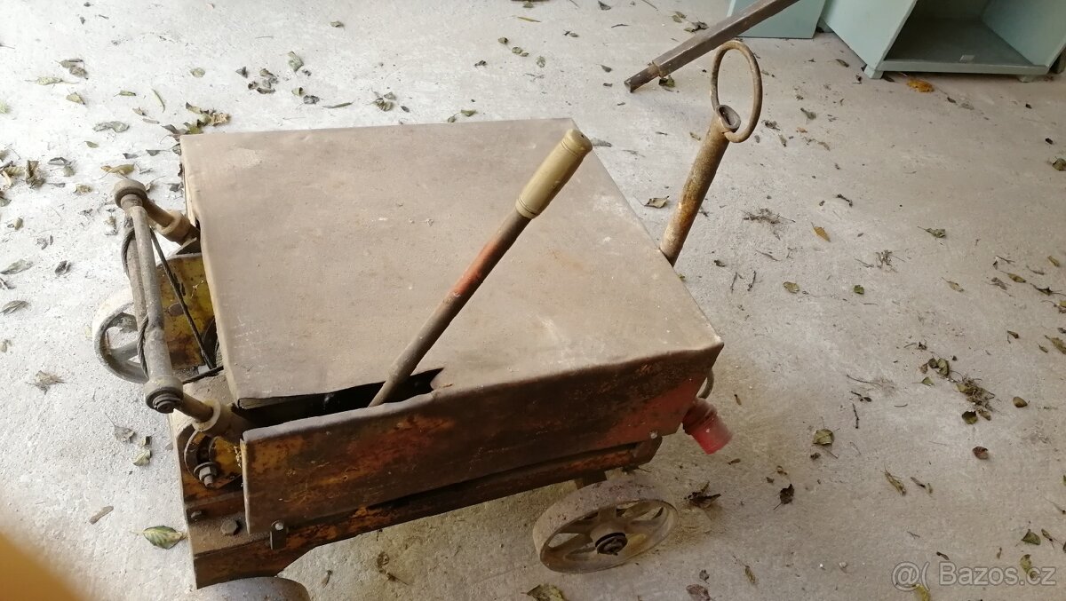 Nabizim stavební vratek - 4