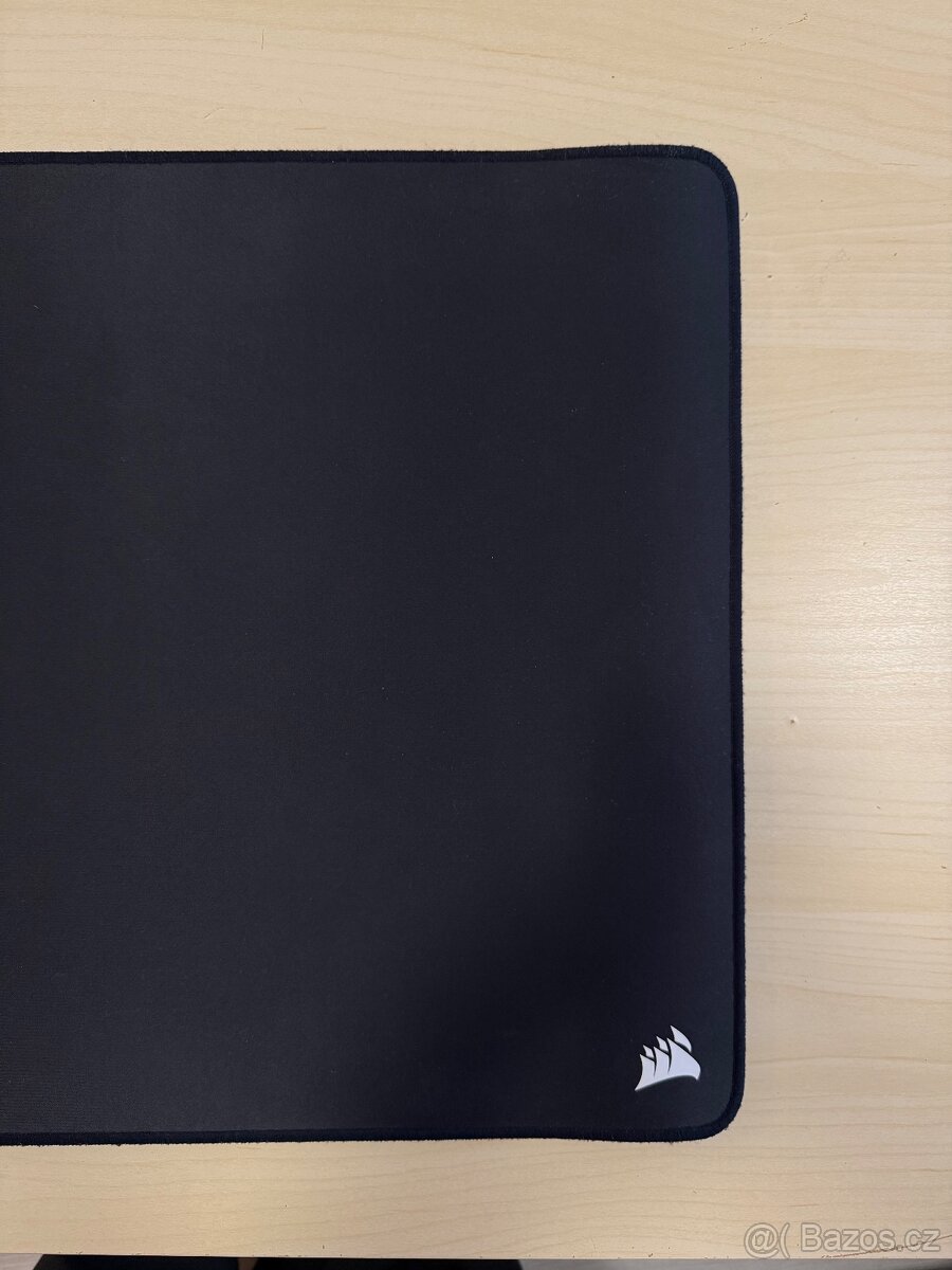 Herní podložka pod myš Corsair XL černá - 4