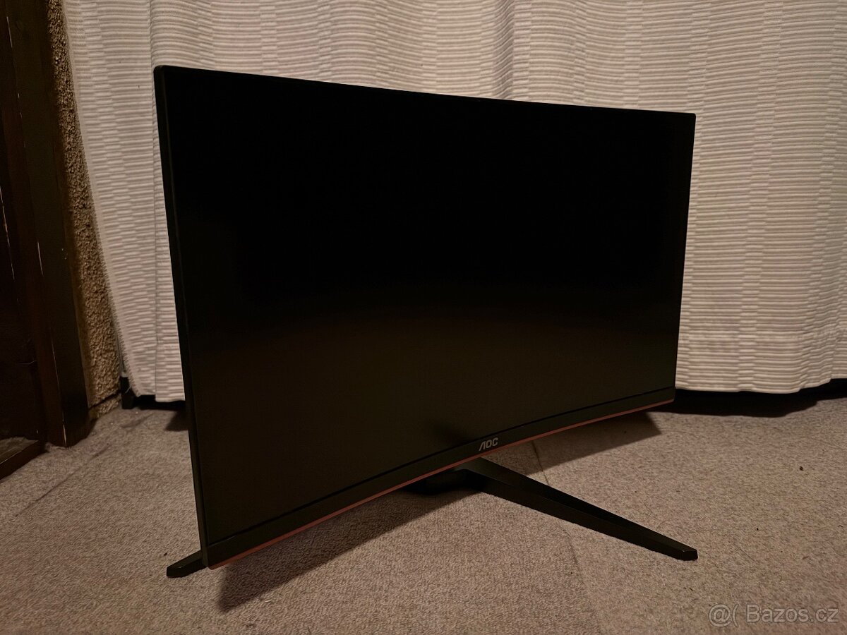 AOC herní monitor 144Hz - 4