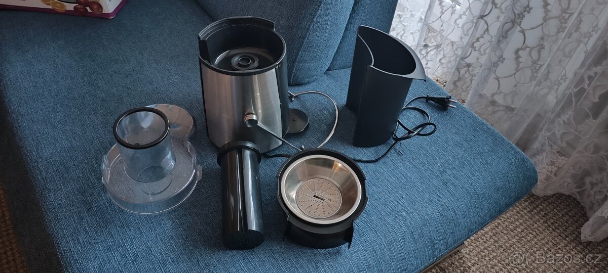 Odšťavňovač Goddness - 4