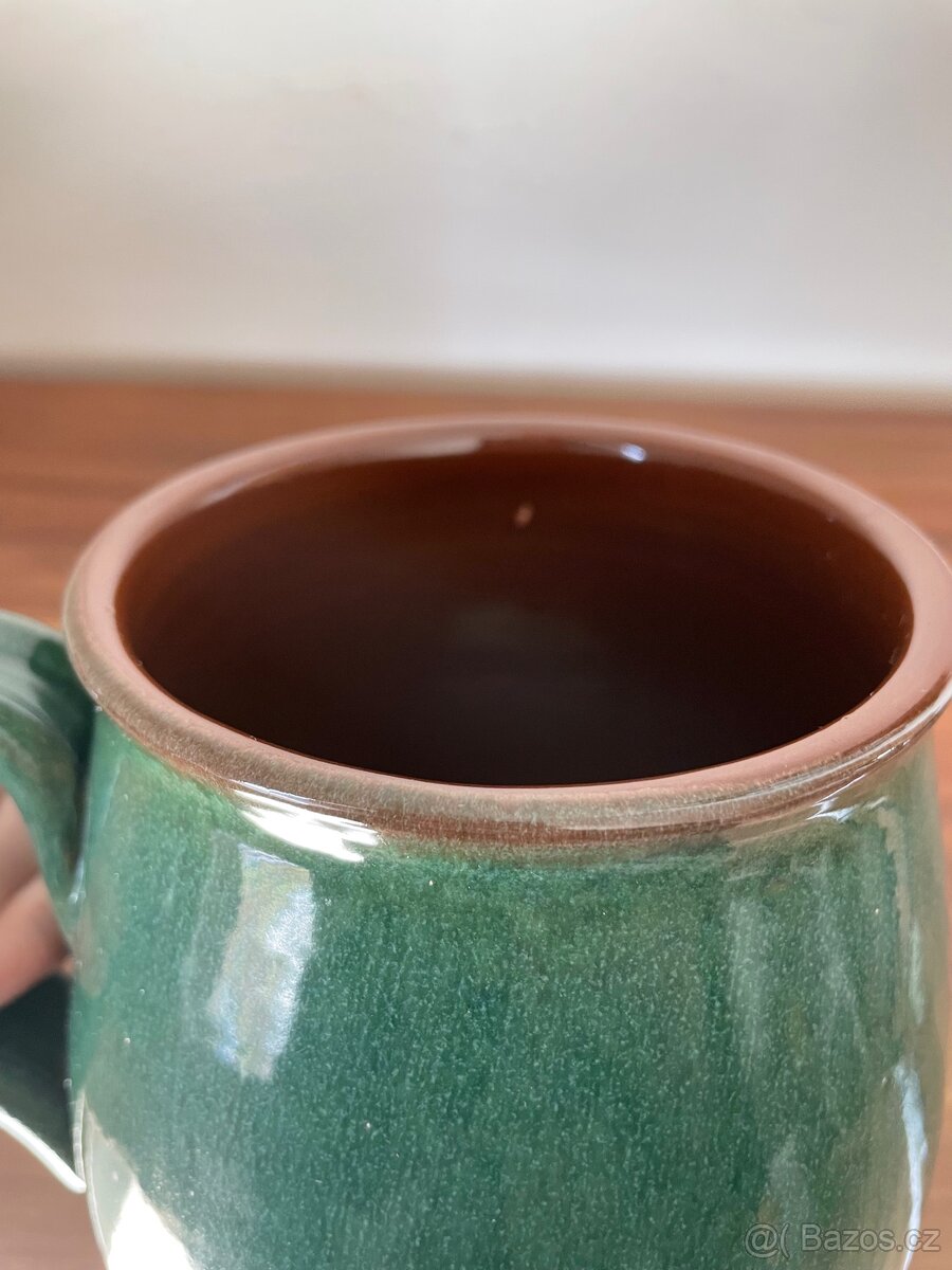 Zelený keramický džbán s uchem - 4