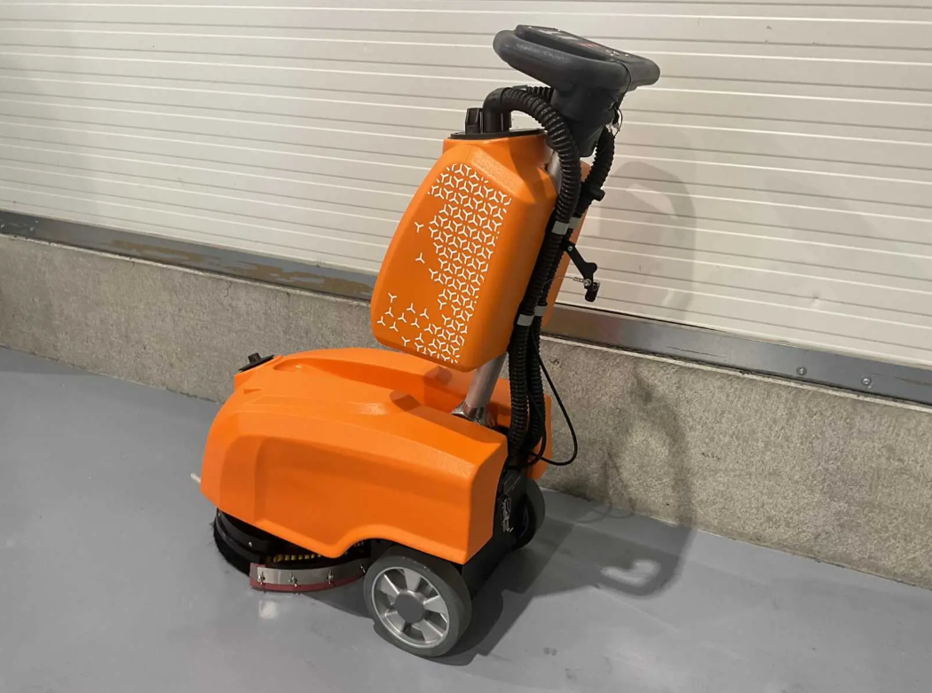 Daewoo DAXM30 - akumulátorový mycí / čistící stroj - 4