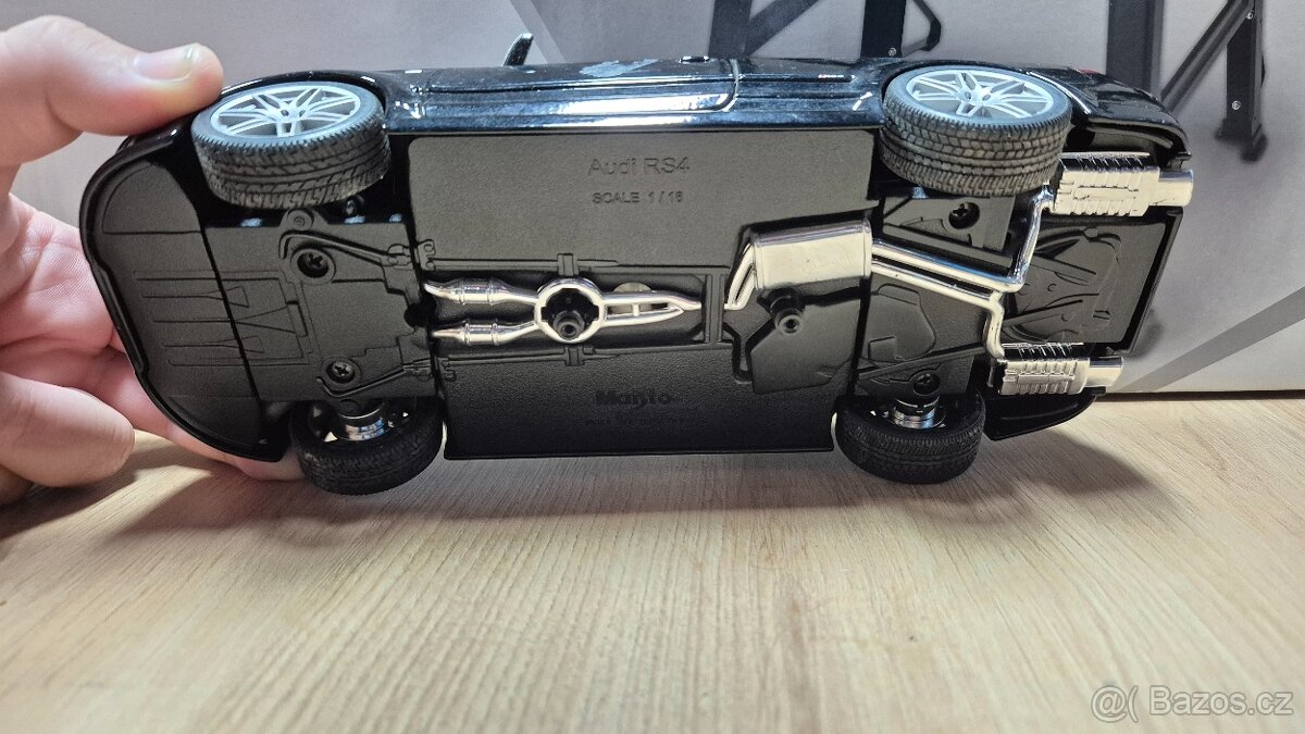 1/18 Audi rs4 cabrio - 4