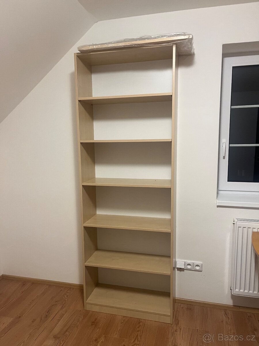 Regály + stůl - 4