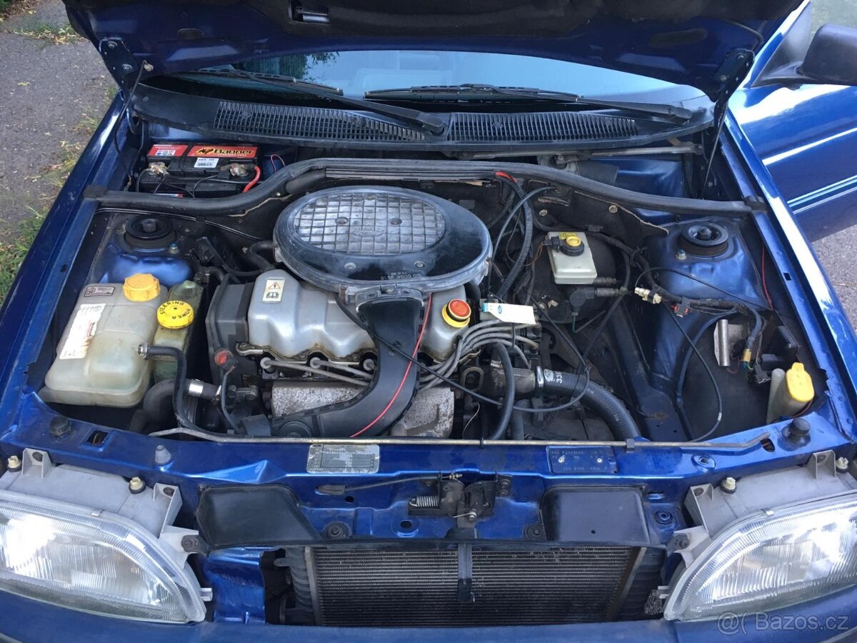 Ford Escort 1.4i - 4