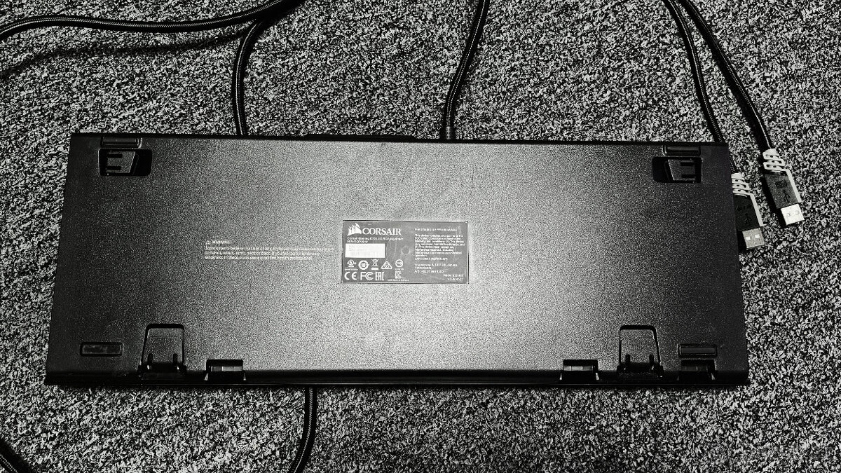 Corsair K70 LUX RGB Mechanical Gaming Keyboard- Brown switch - 4