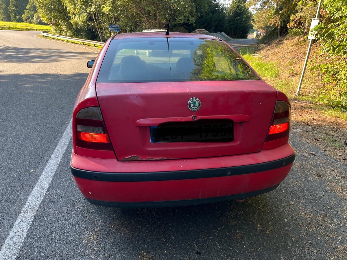 ŠKODA OCTAVIA 1 - díly - 4