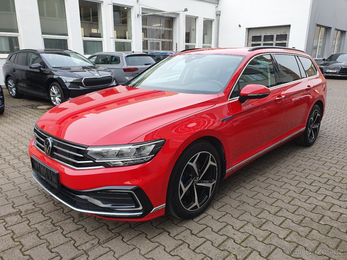 VW Passat B8 GTE Variant 1.4TSI 160kW DSG - záruka Autodraft - 4
