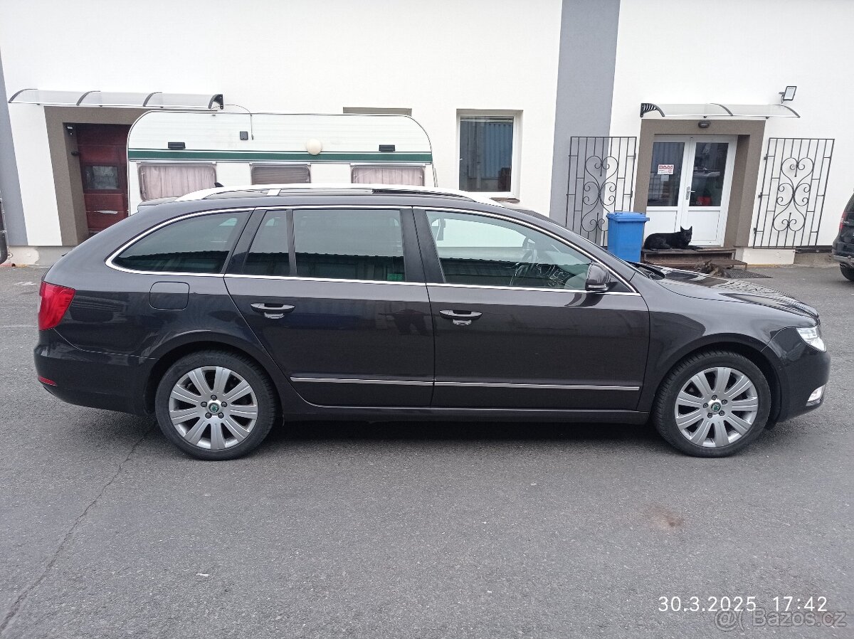 Škoda Superb 2 combi 2.0TDi,125kW,DSG,Xenony,Webasto, Alcan - 4