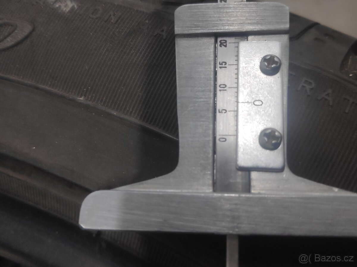 255/40R20 101V Pirelli Scorpion Verde - 4