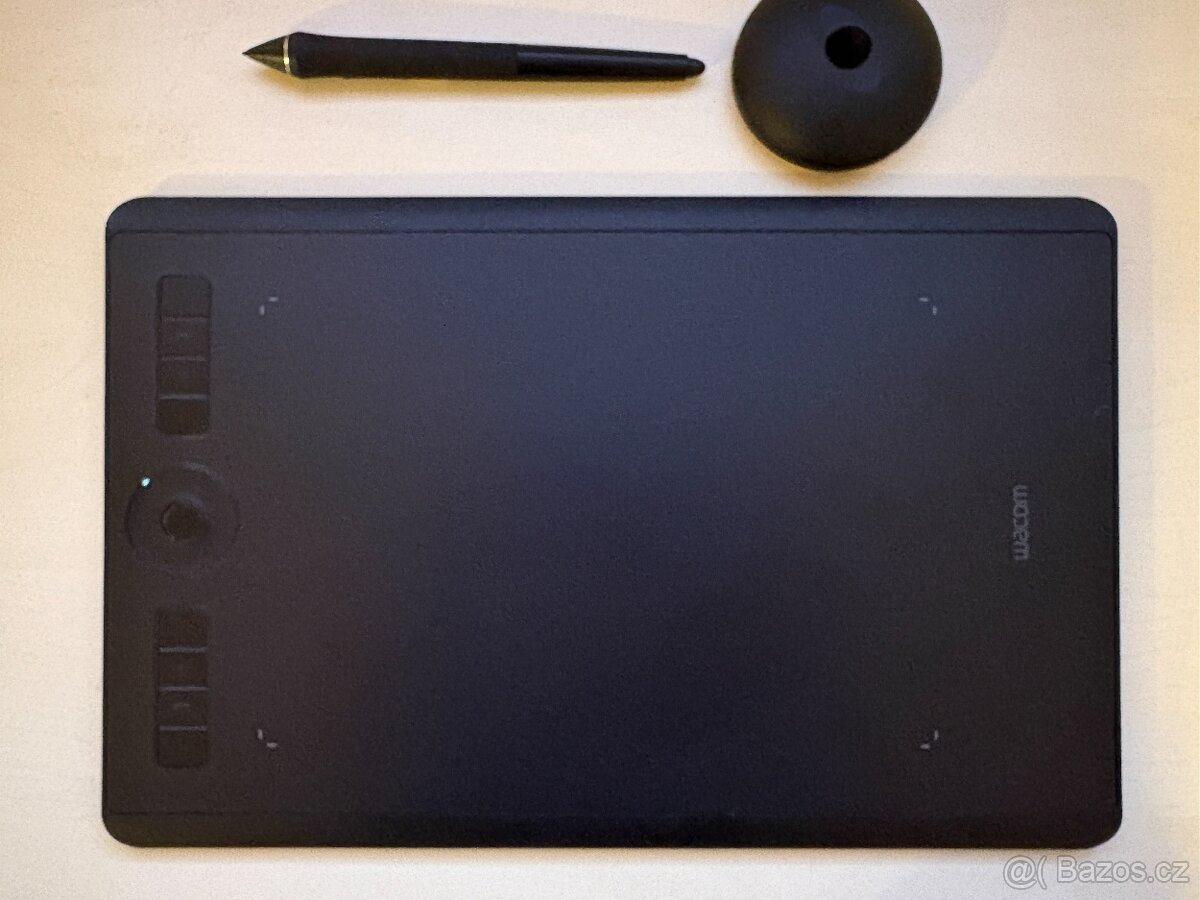 3x grafický tablet Wacom Intuos M, Pro M, Pro L - 4