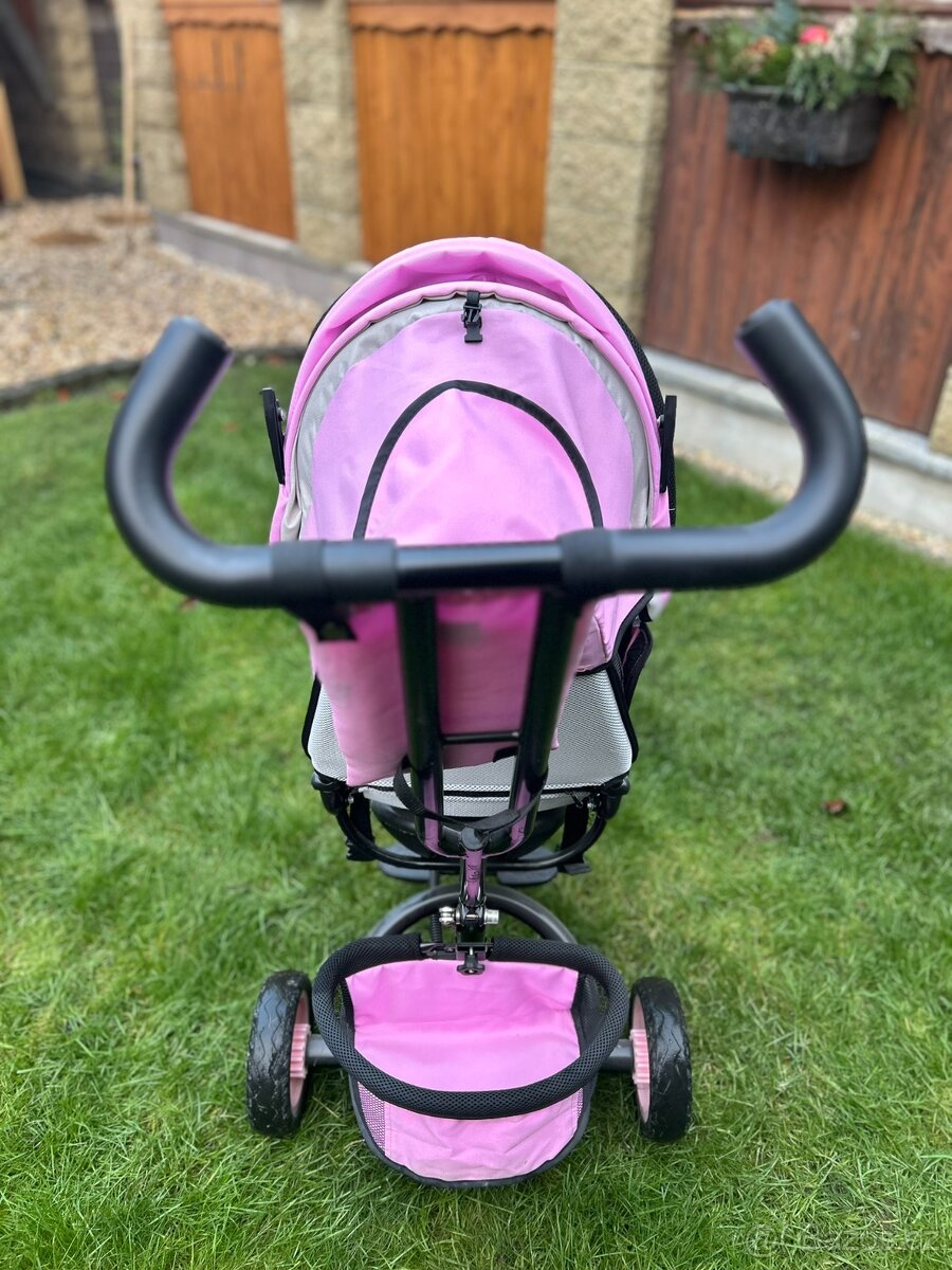 Růžová dětská tříkolka - 4