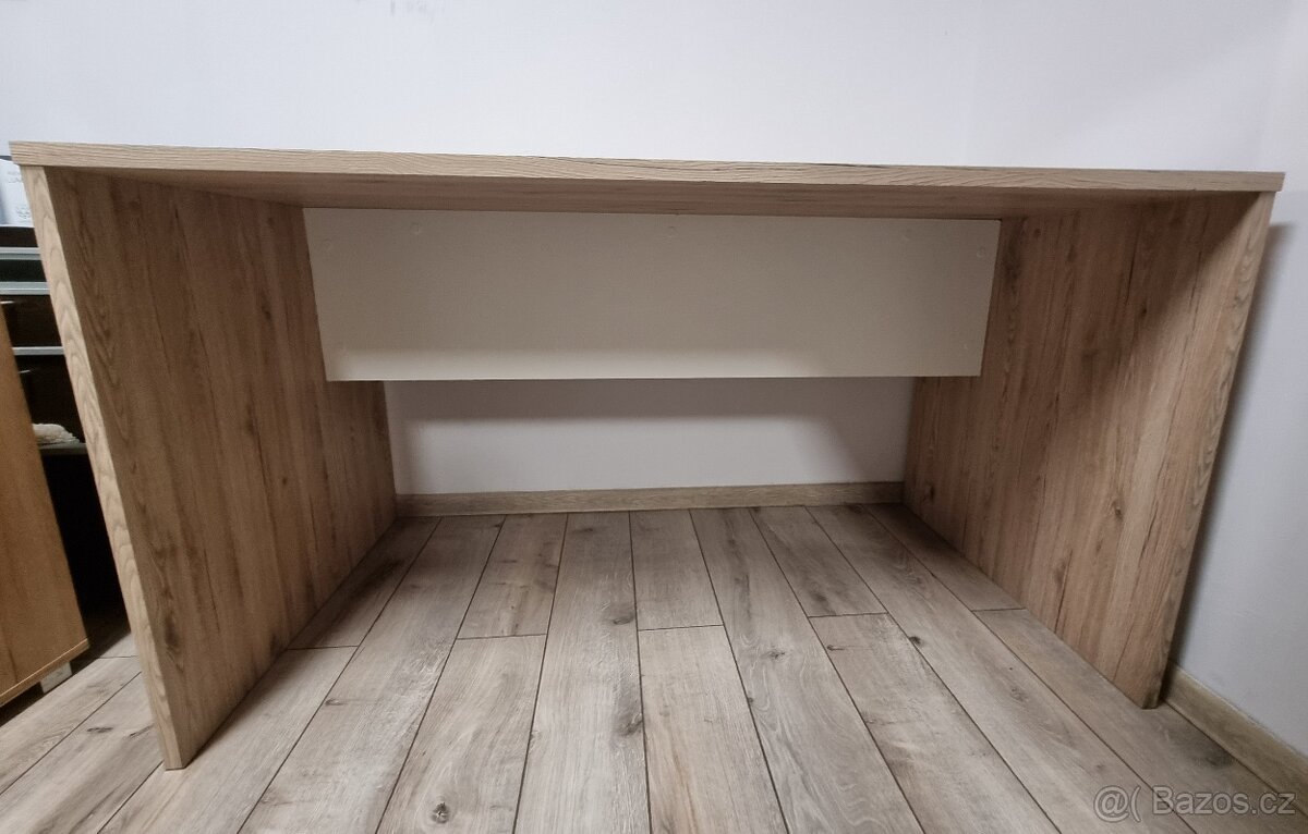 Pracovní stůl 140×80 - 4