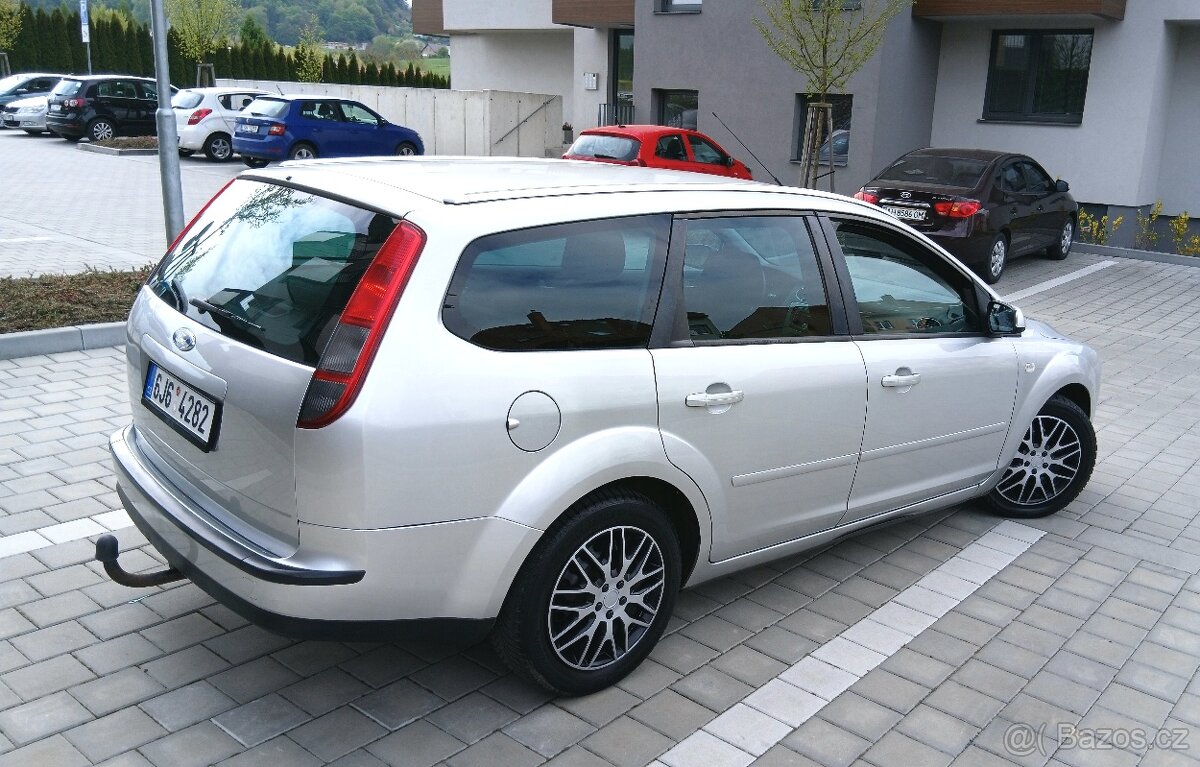 Prodám Ford Focus - 4