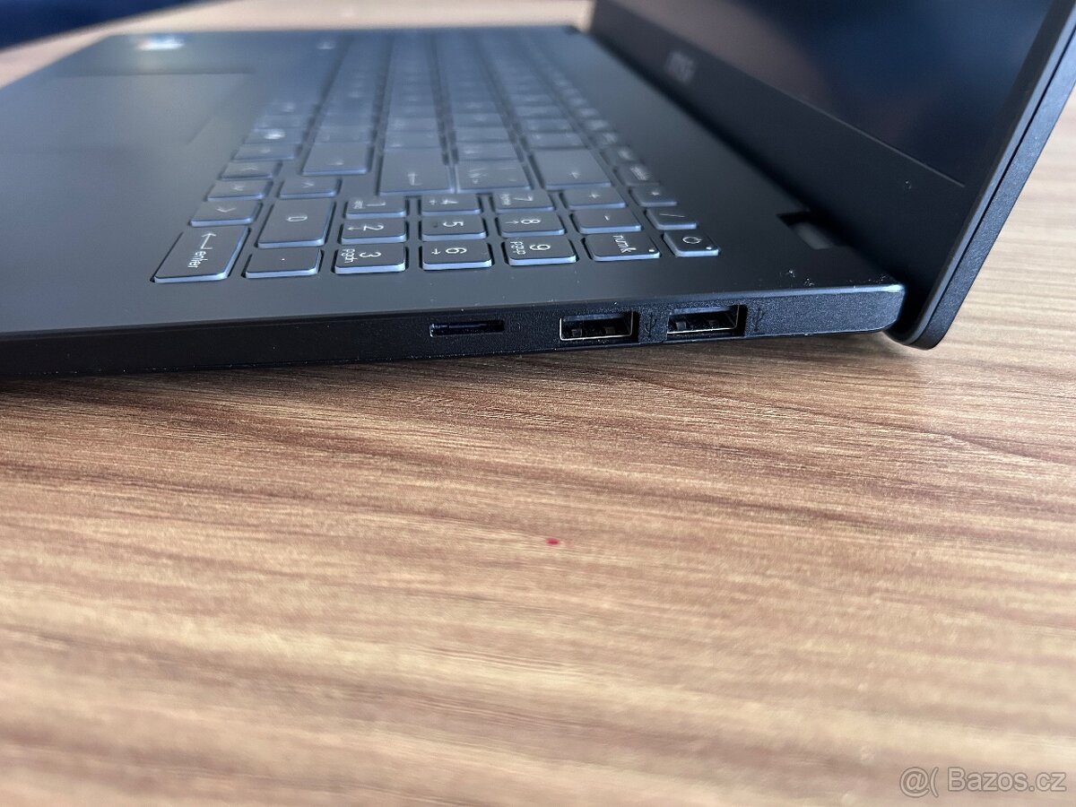 Notebook MSI - 4