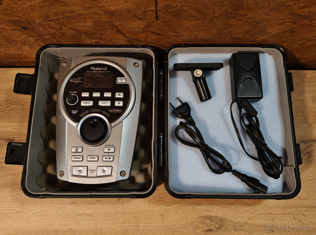 modul ROLAND TD-15 + kufřík Reloop - 4