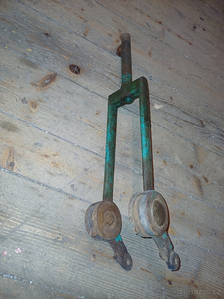 Stadion S1,S11,Puková vidlice,vidlice smrti,moped - 4