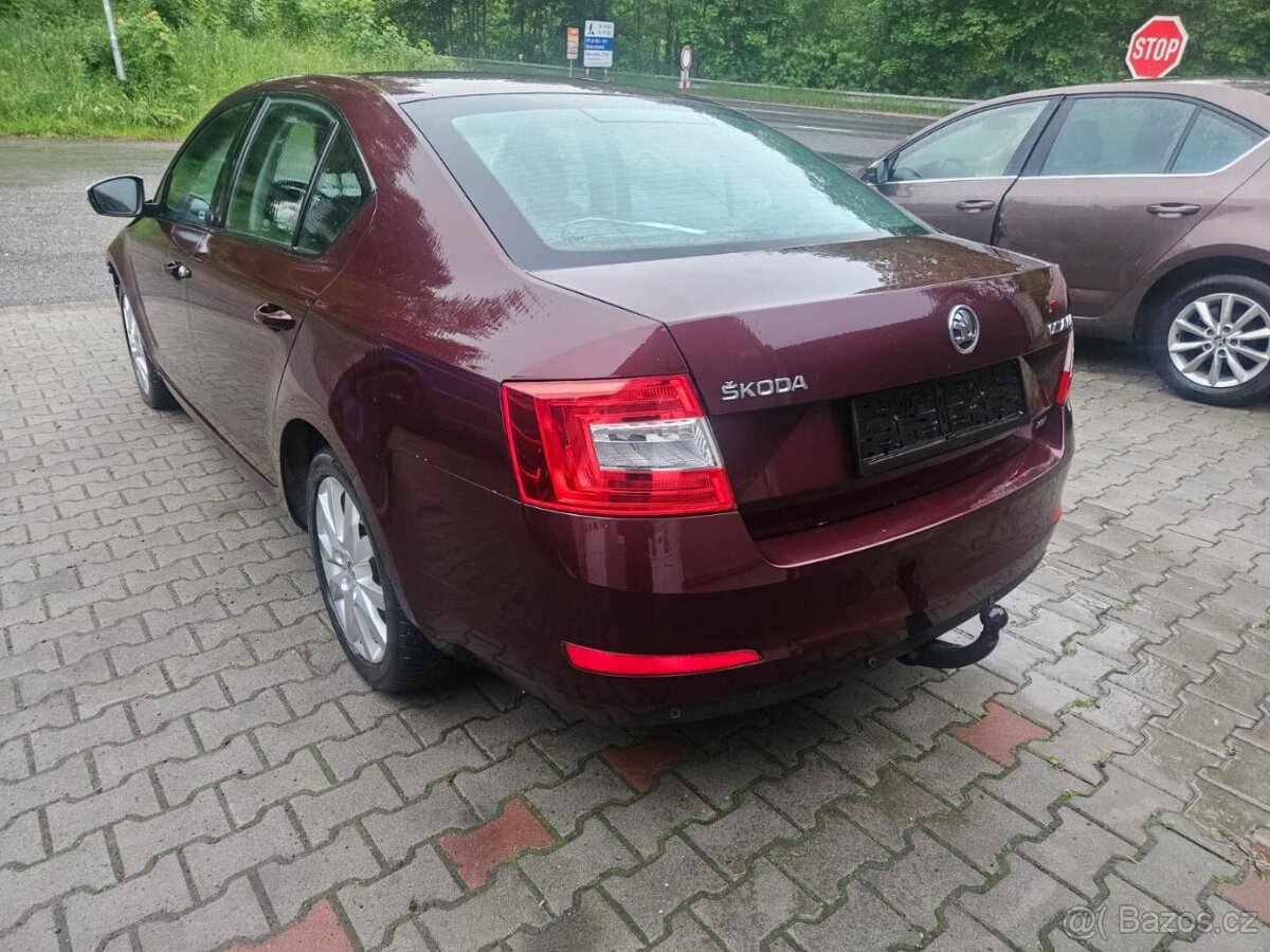 ŠKODA OCTAVIA 1.6 TDI 77KW / 109000km / POJÍZDNÉ - 4