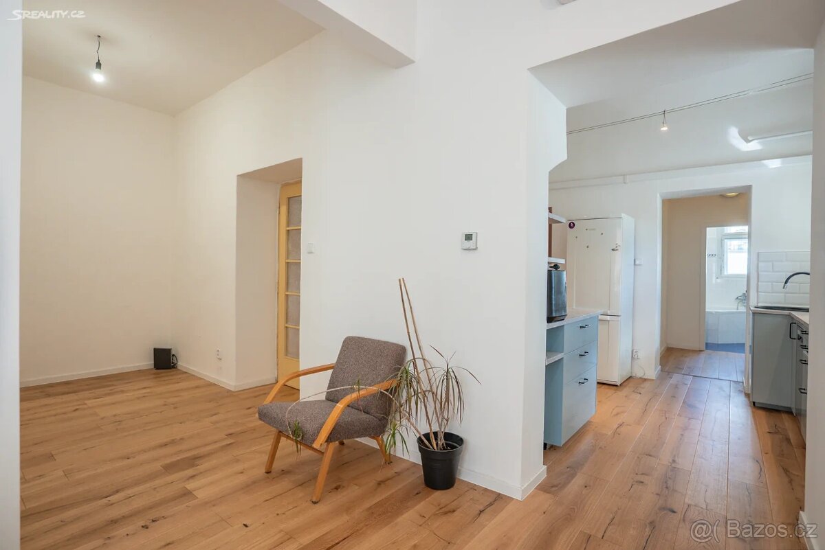 Byt 3+1, 85m2, Praha Nusle, Po rekonstrukci - 4