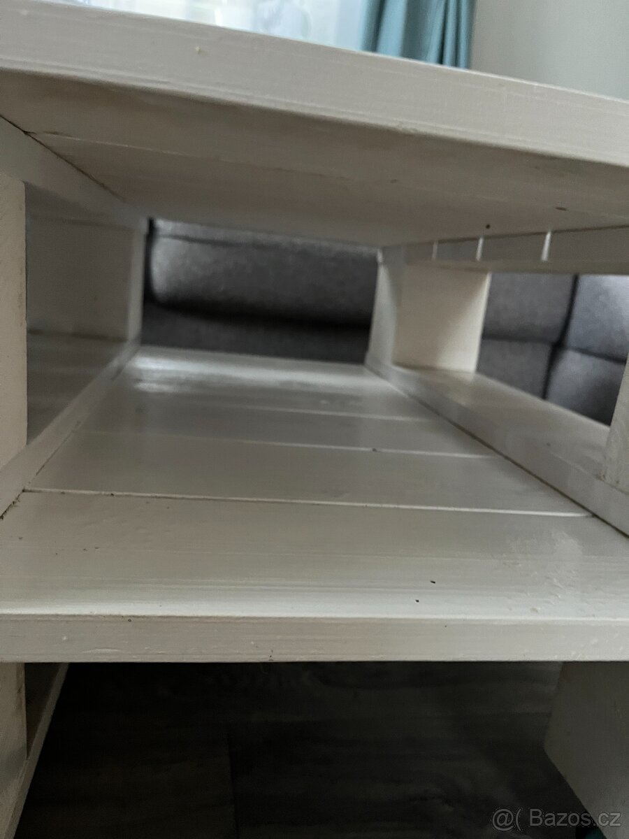 Paletový konferenční stolek - 4