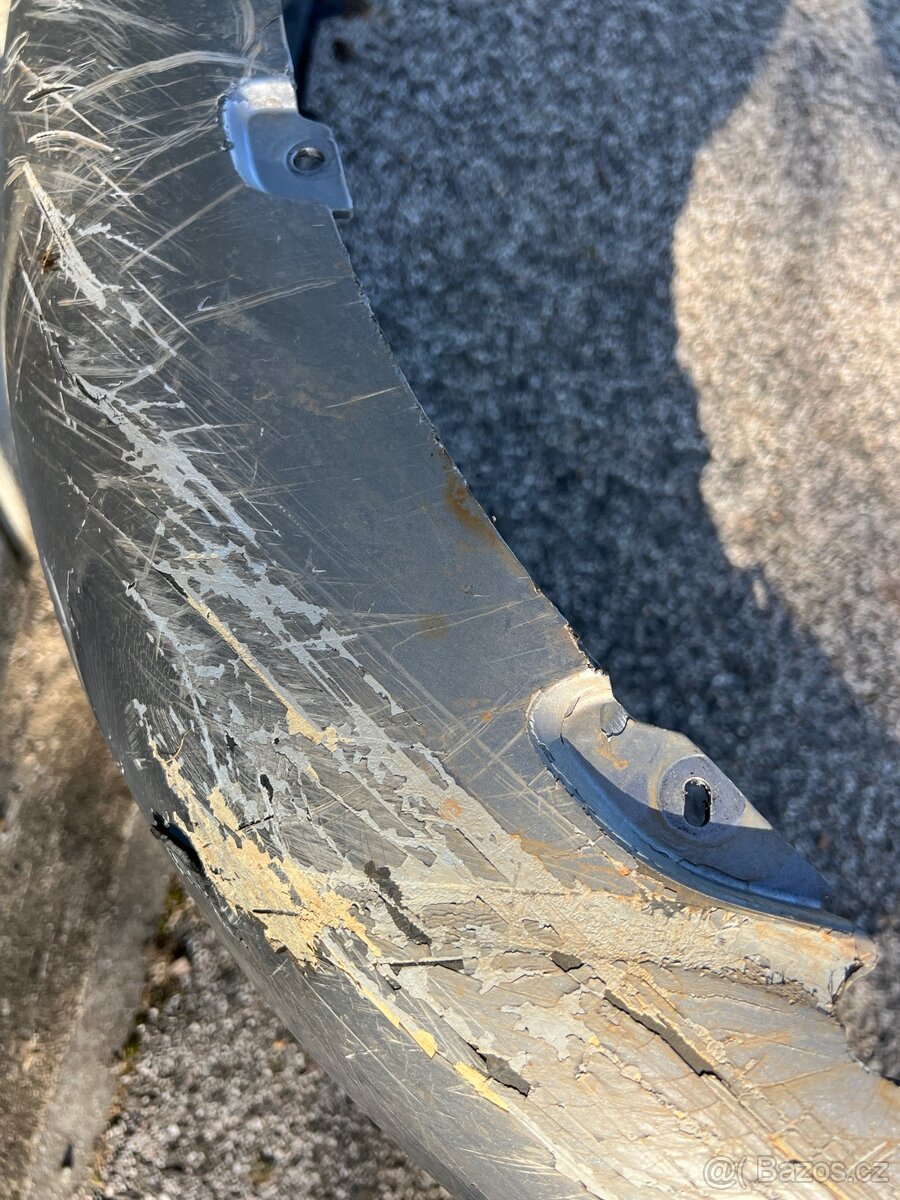 Predni naraznik Chrysler Pacifica 2017 - 4