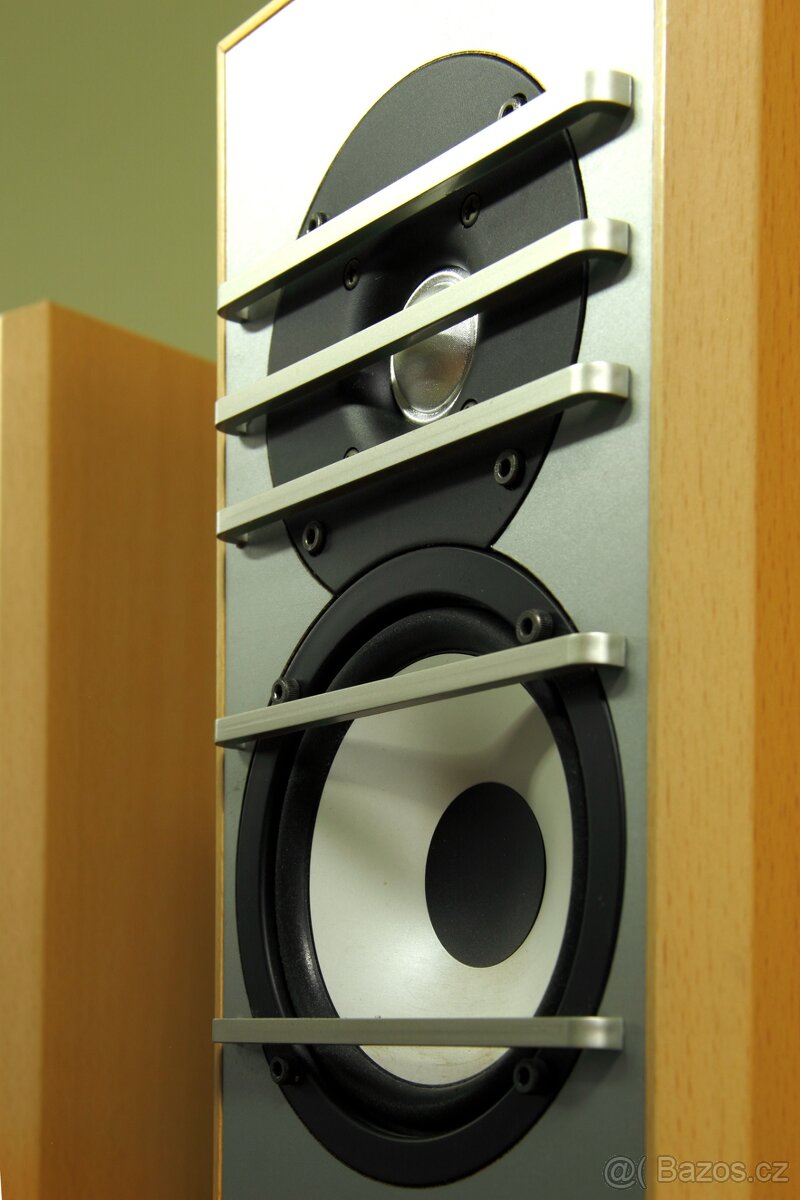 Sloupové reprosoustavy - 4