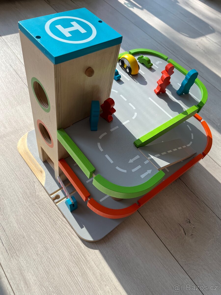 Dětské dřevěné parkoviště dřevěná garáž - 4