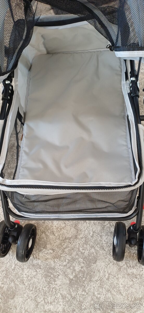 Kočarek pro psy. - 4