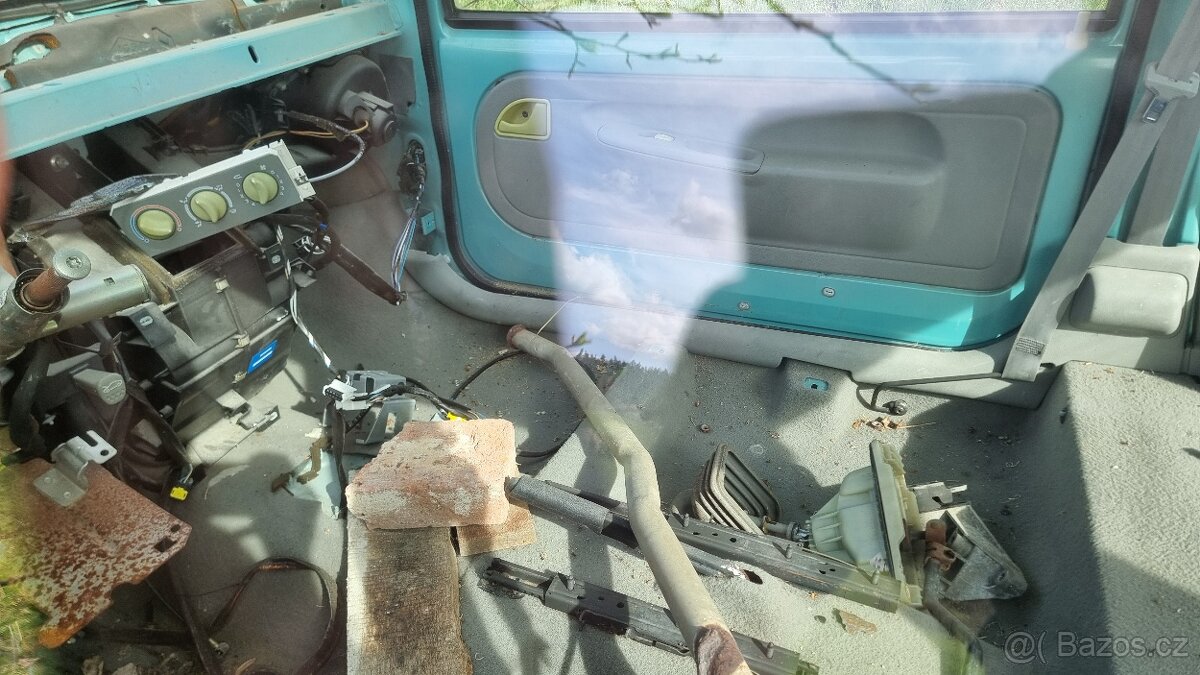 Renault Twingo 1. generace - 4