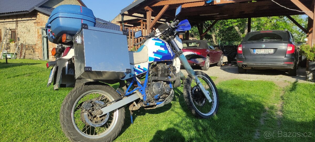 Suzuki DR 650 r- Třebenice